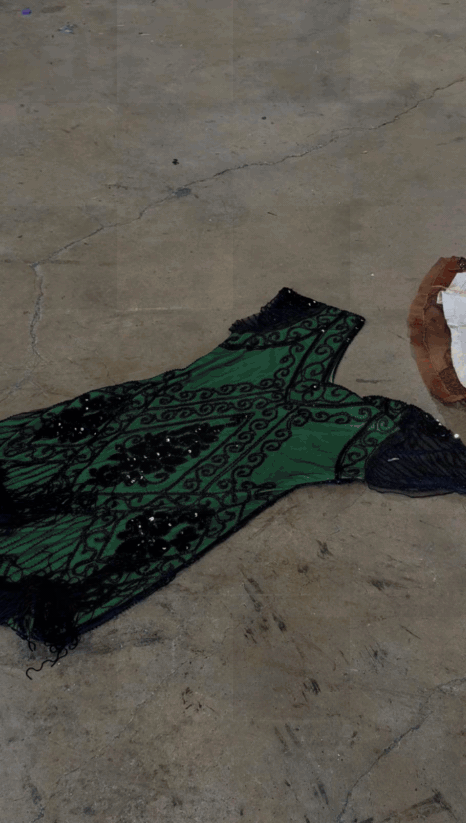 Sequin / Beaded Dresses & Tops